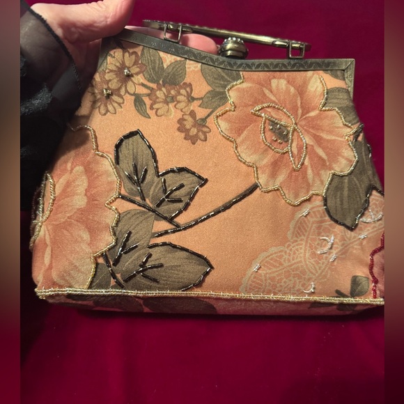 Vintage clutch purse - Picture 2 of 5